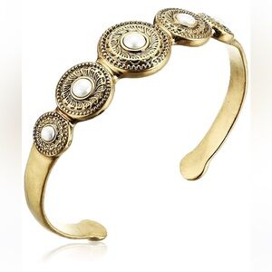 New in Box Lucky Brand Bracelet Cuff Pearl Gold Women’s Etched Coin